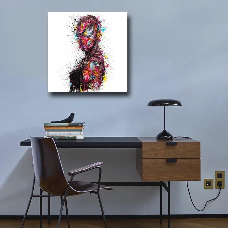 Tableau Spider-Man Street Art dans un bureau design moderne et élégant