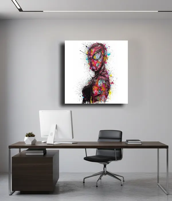 Un salon épurie avec ce tableau Spider-Man tableau_street_art_deco_bureau_design